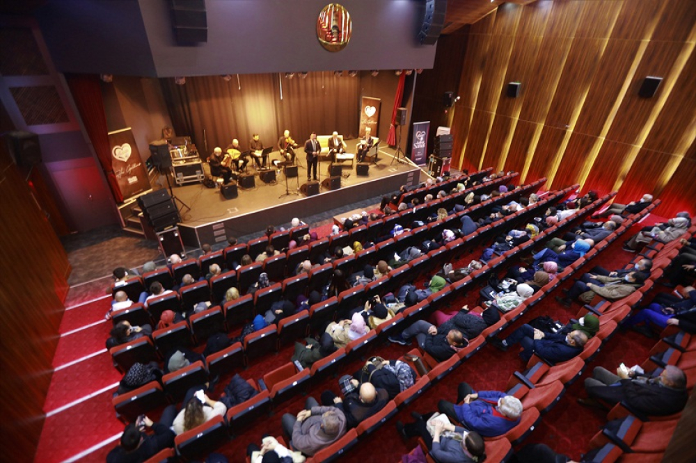 Bestekâr Amir Ateş OKM´deydi