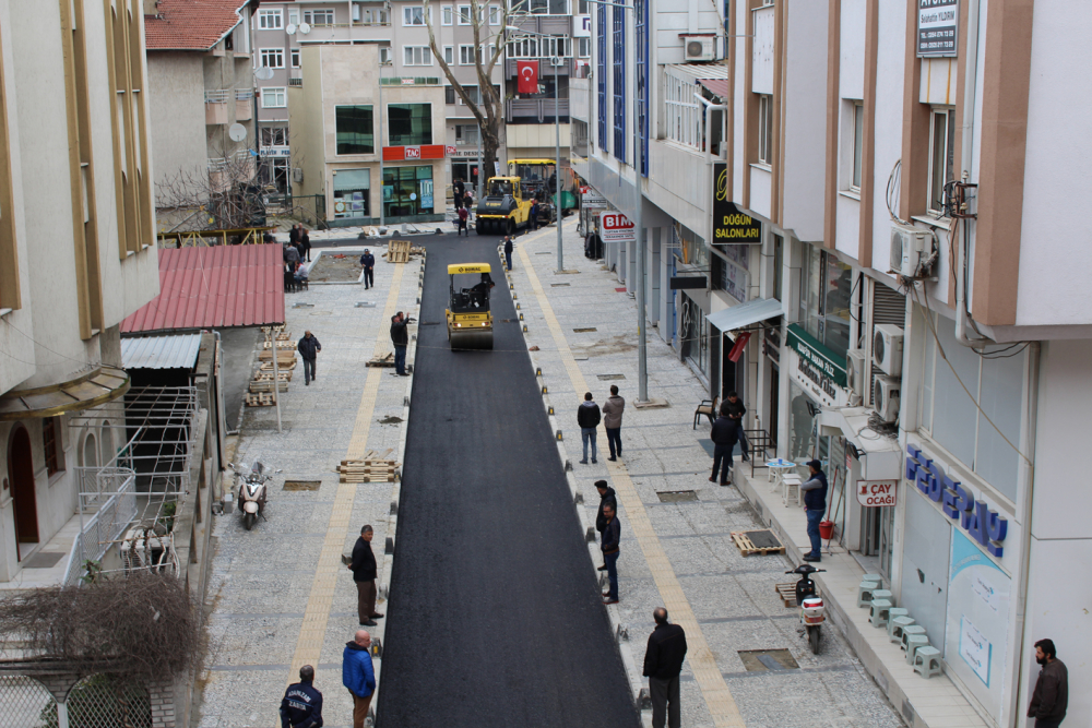 Cumhuriyet Mahallesi yenilendi