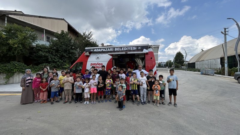  Adapazarı Belediyesi Sosyal Hizmetlerle Gönüllere Dokunuyor
